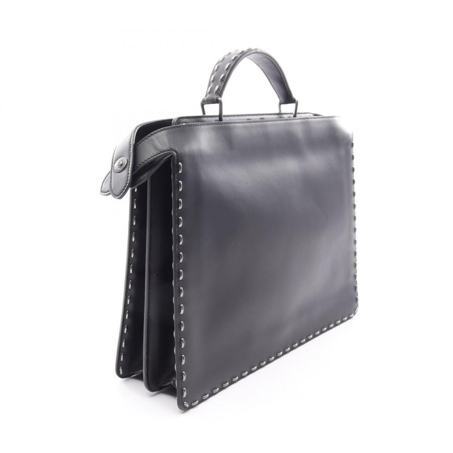フェンディ ピーカブー アイシーユー ミディアム ハンドバッグ 2way FENDI（フェンディ） 爆買 ピーカブー アイシーユー ミディアム 2WAY