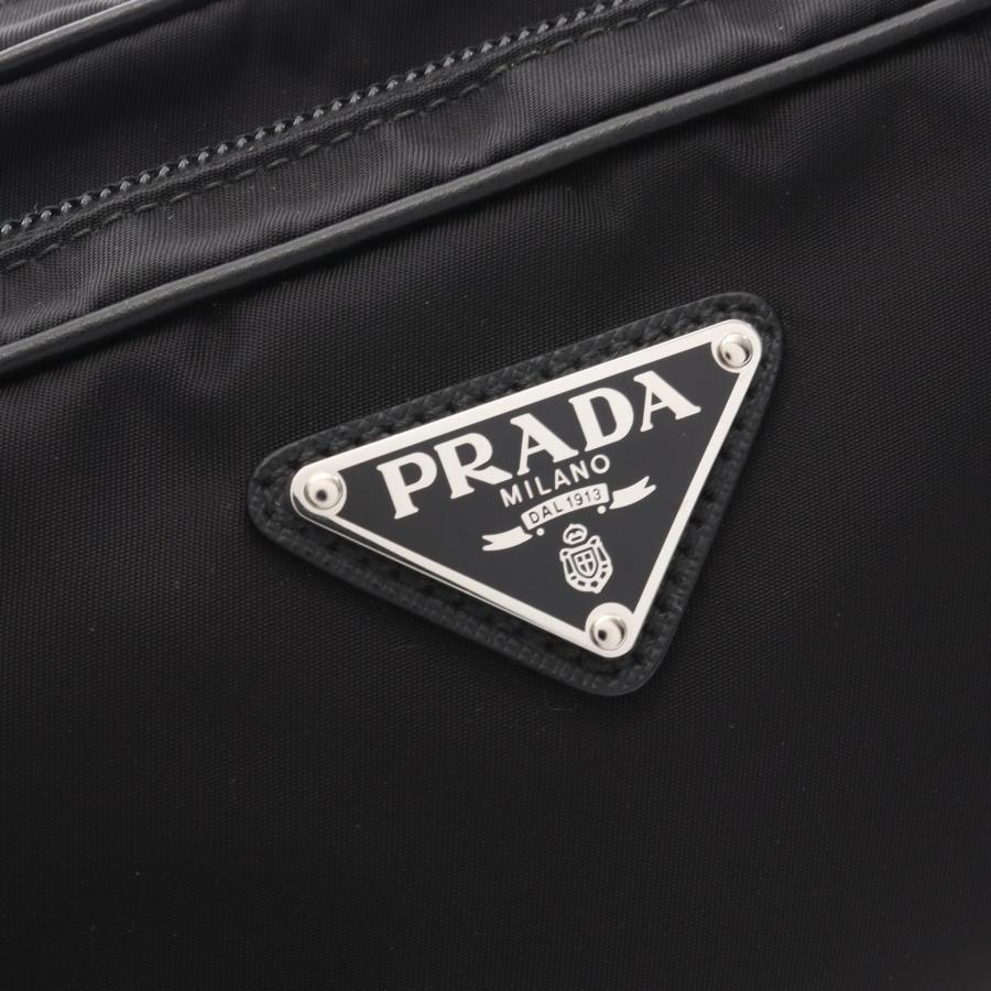 PRADA（プラダ） 爆買 トライアングルロゴ スタッズ ブランドオフ
