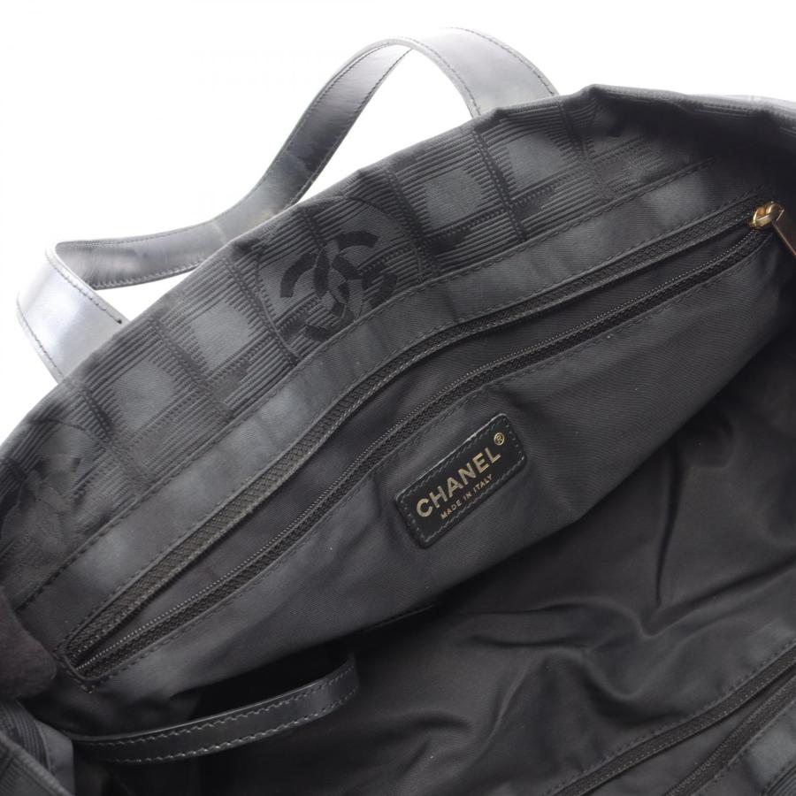 CHANEL（シャネル） ニュートラベルラインMM ブランドオフ レザー