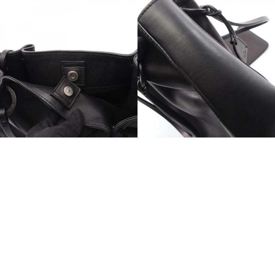 GUCCI ブラック トートバッグ ポーチ付き GUCCI（グッチ） ポーチ付き ブランドオフ レザー トートバッグ レザー