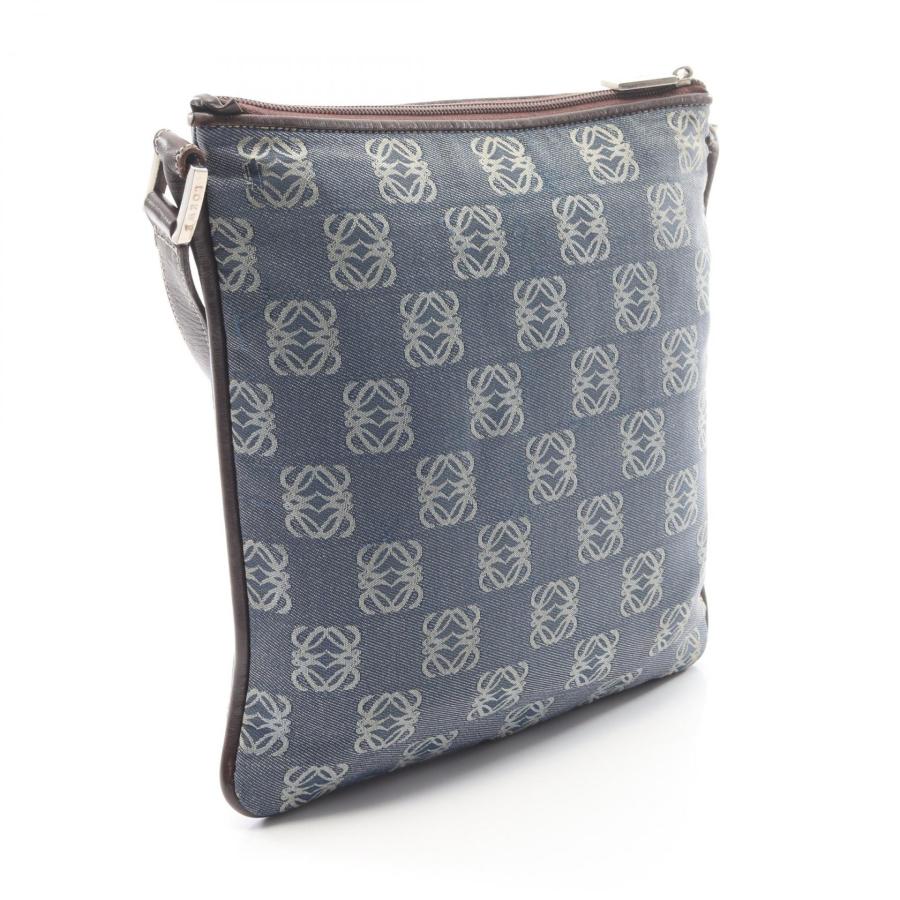 LOEWE アナグラム ショルダーバッグ LOEWE（ロエベ） アナグラム ショルダーバッグ ブランドオフ