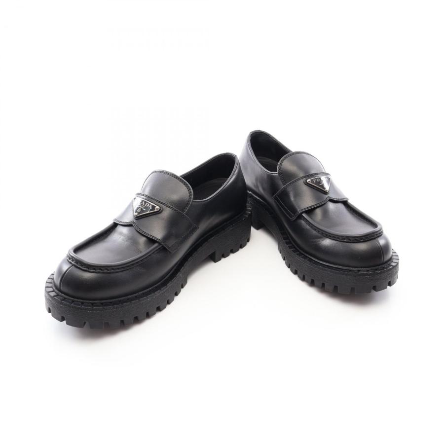 新品未使用⭐︎PRADA プラダ 三角ロゴプレート ローファー ブラック レザー PRADA（プラダ） 三角プレート ブランドオフ レザー ローファー 中古