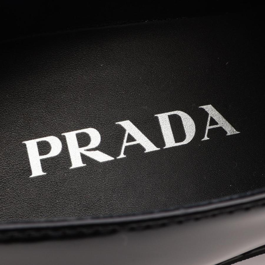 PRADA（プラダ） 三角プレート ブランドオフ レザー ローファー 中古