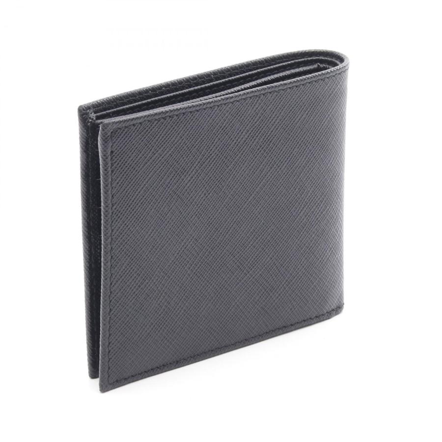お値下げ！[美品］プラダ　SAFFIANO TRIANG 二つ折り財布 黒 PRADA（プラダ） SASAFFIANO TRIANG ブランドオフ サフィアーノレザー