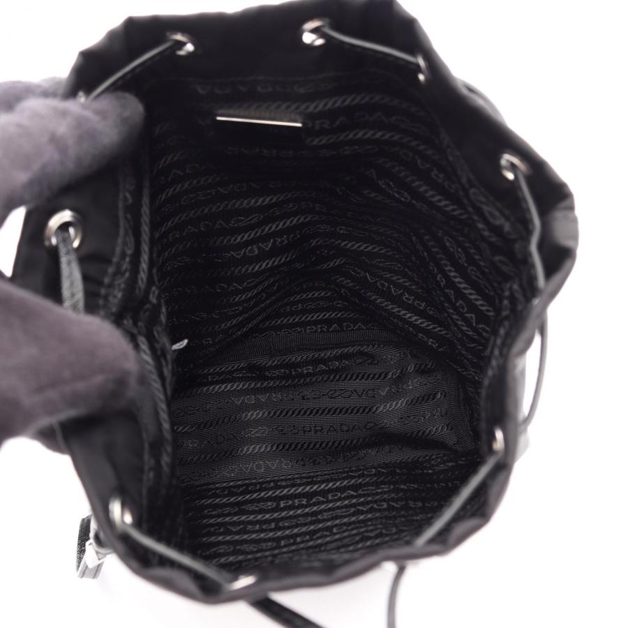 PRADA（プラダ） 巾着 ブランドオフ ナイロン ポーチ ナイロン 中古