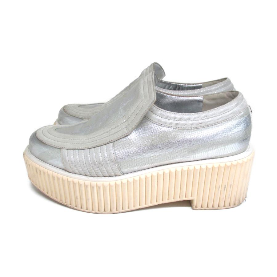 CHANEL シャネル スリッポン シルバー系 レザー 中古 レディース 