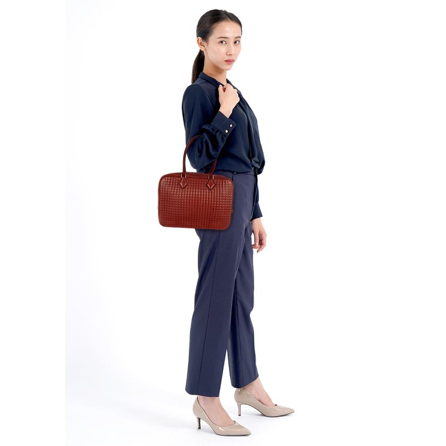 Hermes エルメス ハンドバッグ プリュム32 レディースファッション レッド系 バッグ ブランドオフ カーフ 牛革 中古