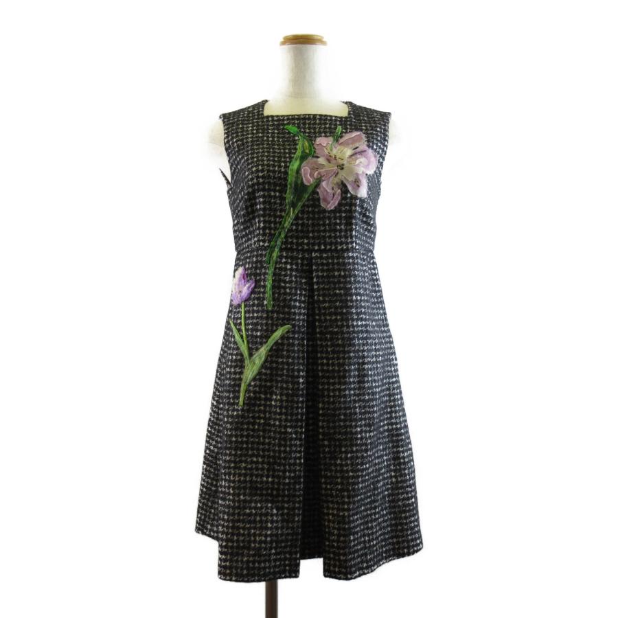Dolce Gabbana ドルチェアンドガッバーナ ワンピース ドルチェアンドガッバーナ 花柄ワンピース 花柄ワンピース 中古 ブラック
