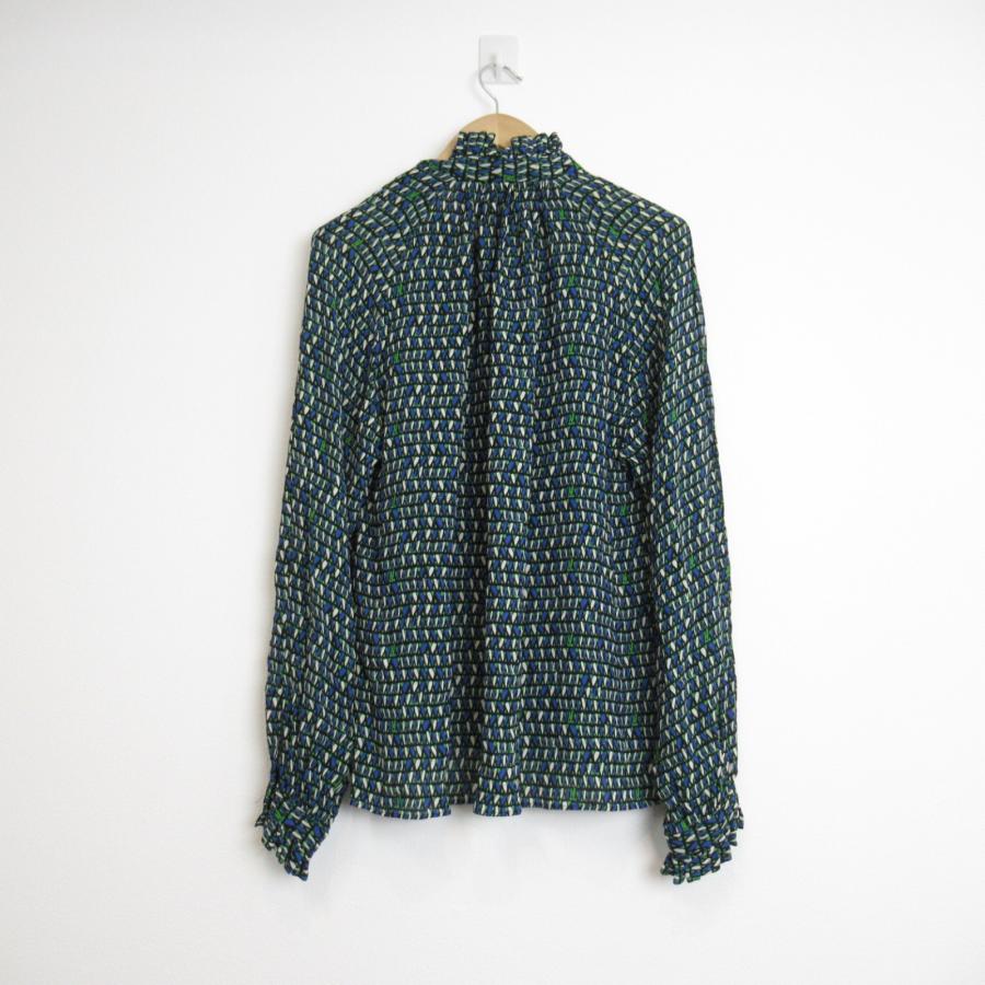 LOUIS VUITTON ルイ・ヴィトン ブラウス グリーン系 シルク 中古 