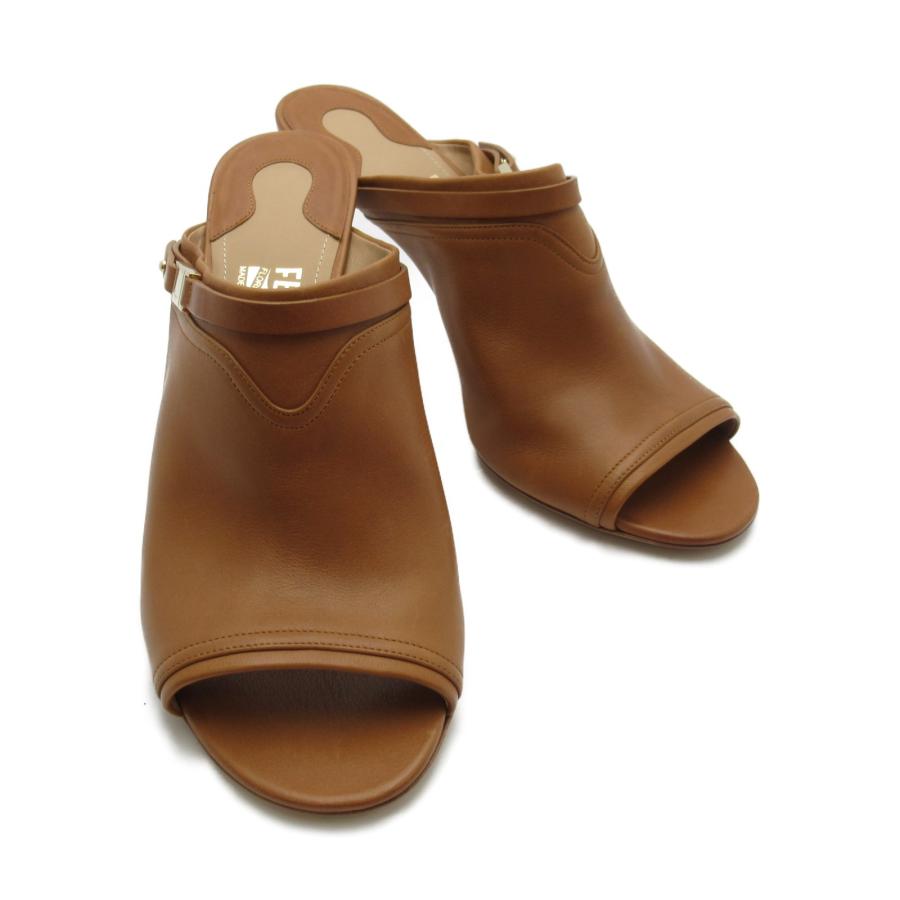 サルヴァトーレフェラガモ レザーミュール ブラウン （Salvatore  