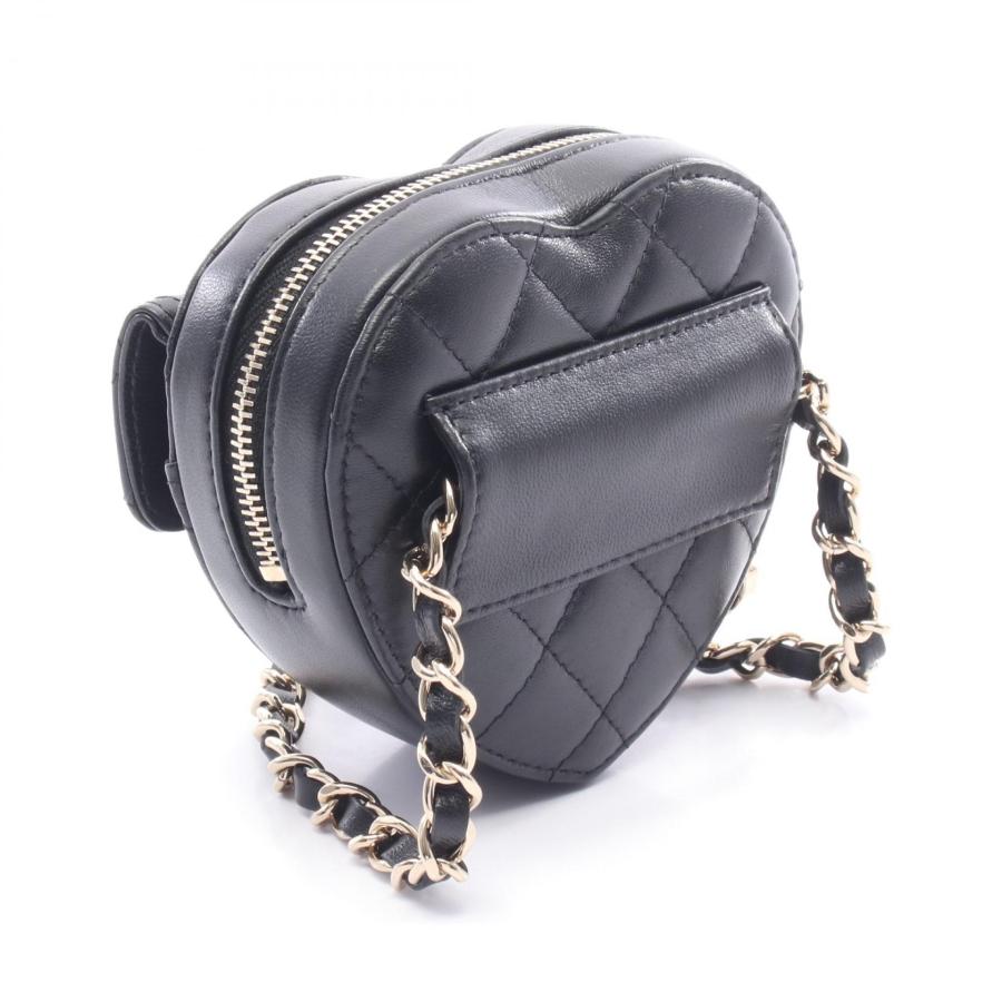 CHANEL（シャネル） ハート チェーン クラッチ バッグ マトラッセ