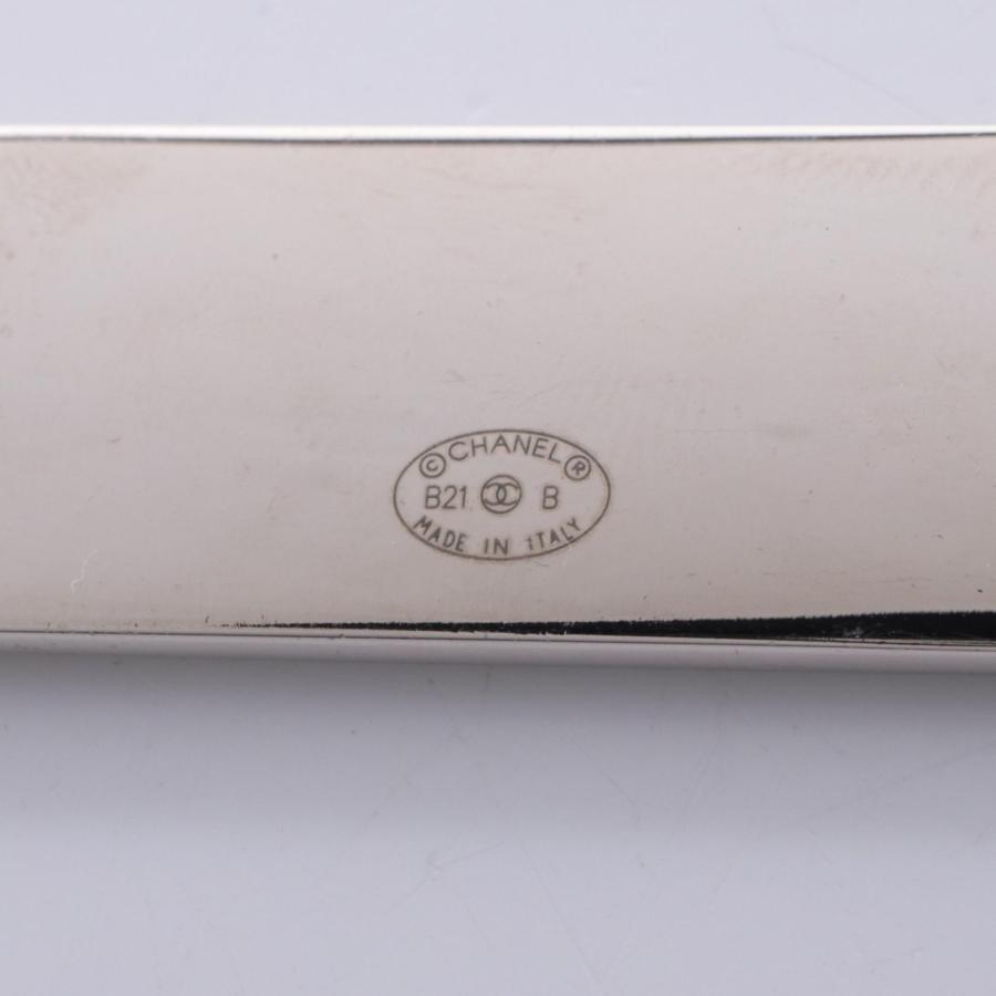 CHANEL（シャネル） ロゴプレート ブランドオフ その他 ブローチ 中古