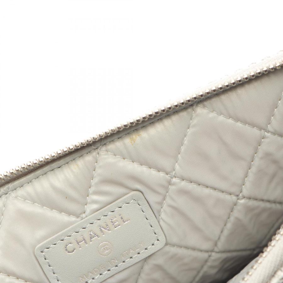 CHANELドーヴィルクラッチバック CHANEL（シャネル） ドーヴィル ブランドオフ その他 セカンドバッグ