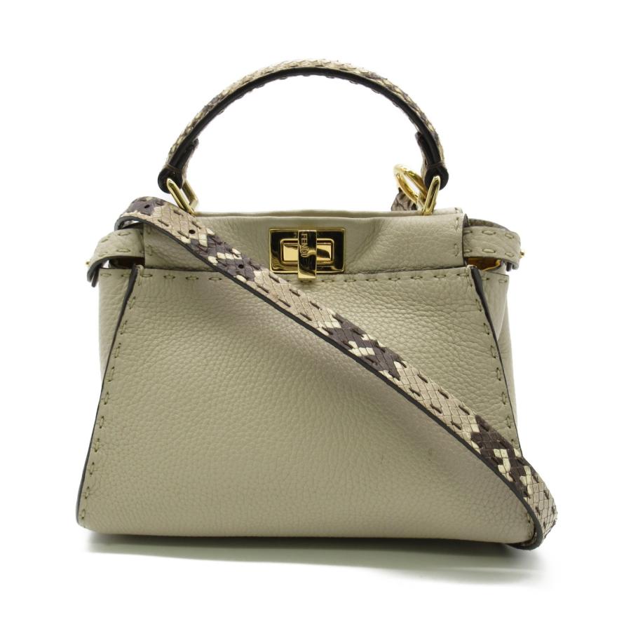 FENDI - 極美品✨フェンディ ピーカブー 2way ショルダー バイ FENDI - 極美品✨フェンディ ピーカブー 2way ショルダー バイ