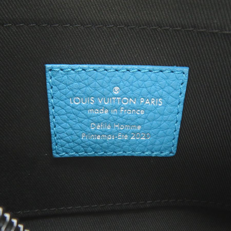 LOUIS VUITTON ルイ・ヴィトン トリアングル・メッセンジャー LOUIS VUITTON ルイ・ヴィトン トリアングル・メッセンジャー