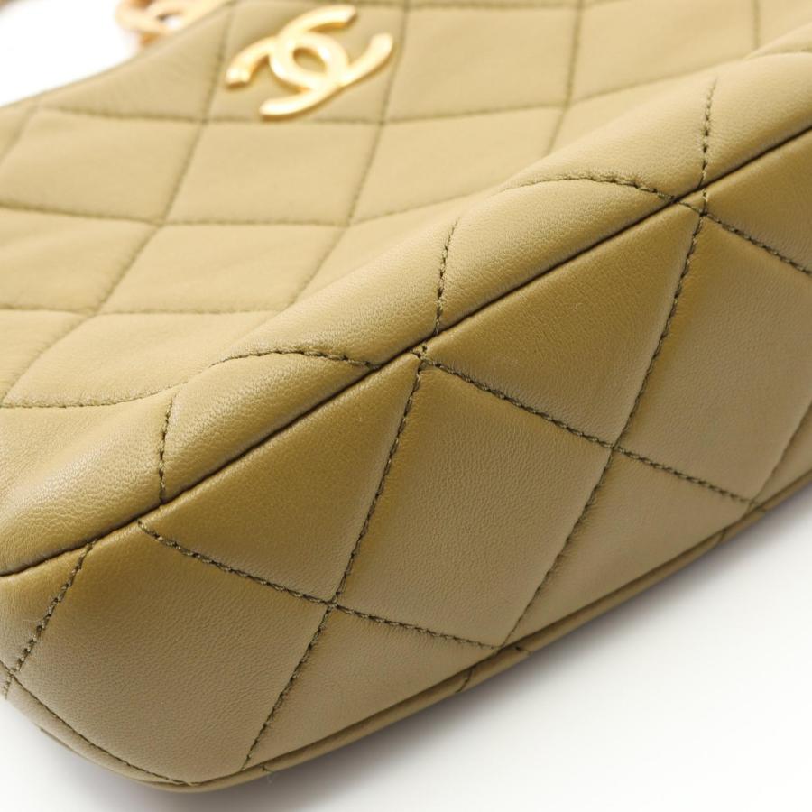 CHANEL（シャネル） マトラッセ スモールホーボー ブランドオフ