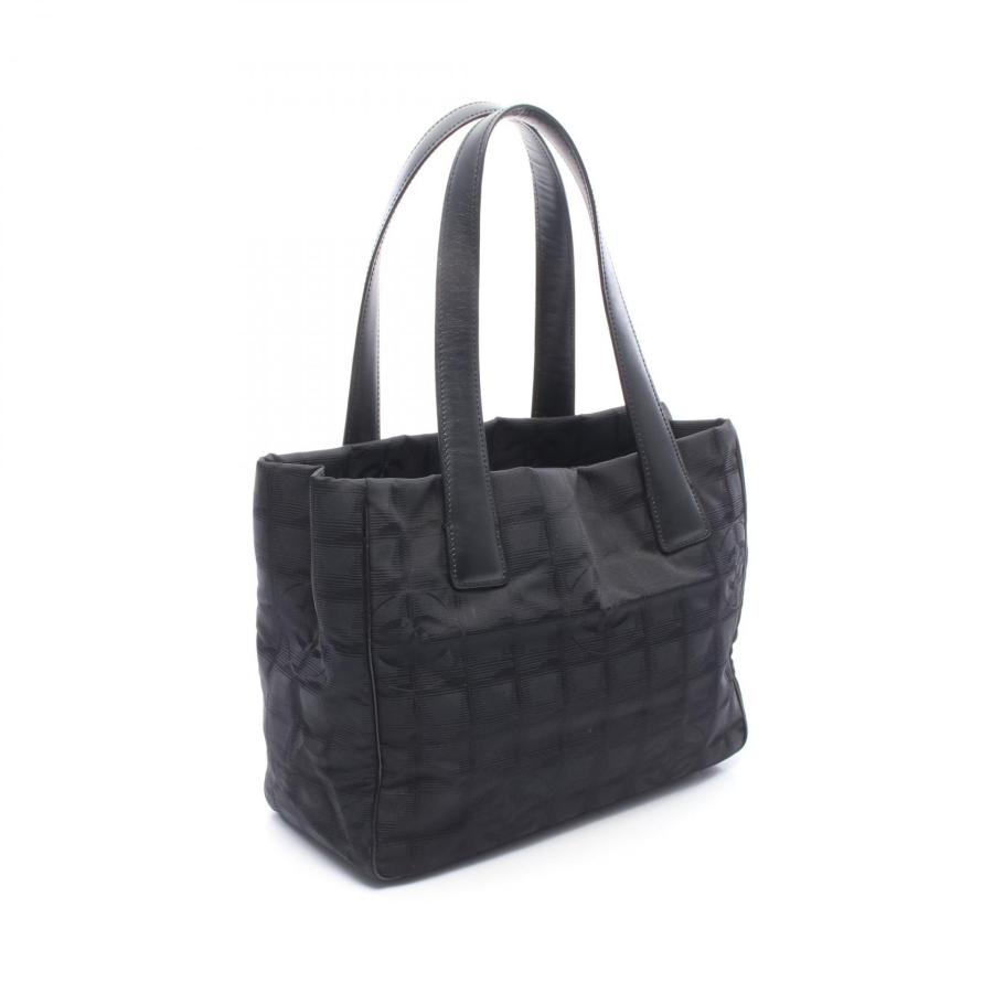 【CHANEL】シャネル　ニュートラベルライントートバッグ　PM CHANEL（シャネル） 爆買 ニュートラベルラインPM ブランドオフ レザー