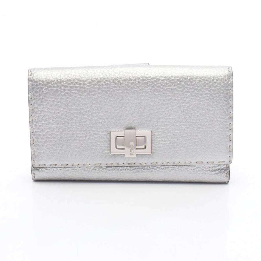 FENDI（フェンディ） ピーカブー セレリア ブランドオフ レザー 二