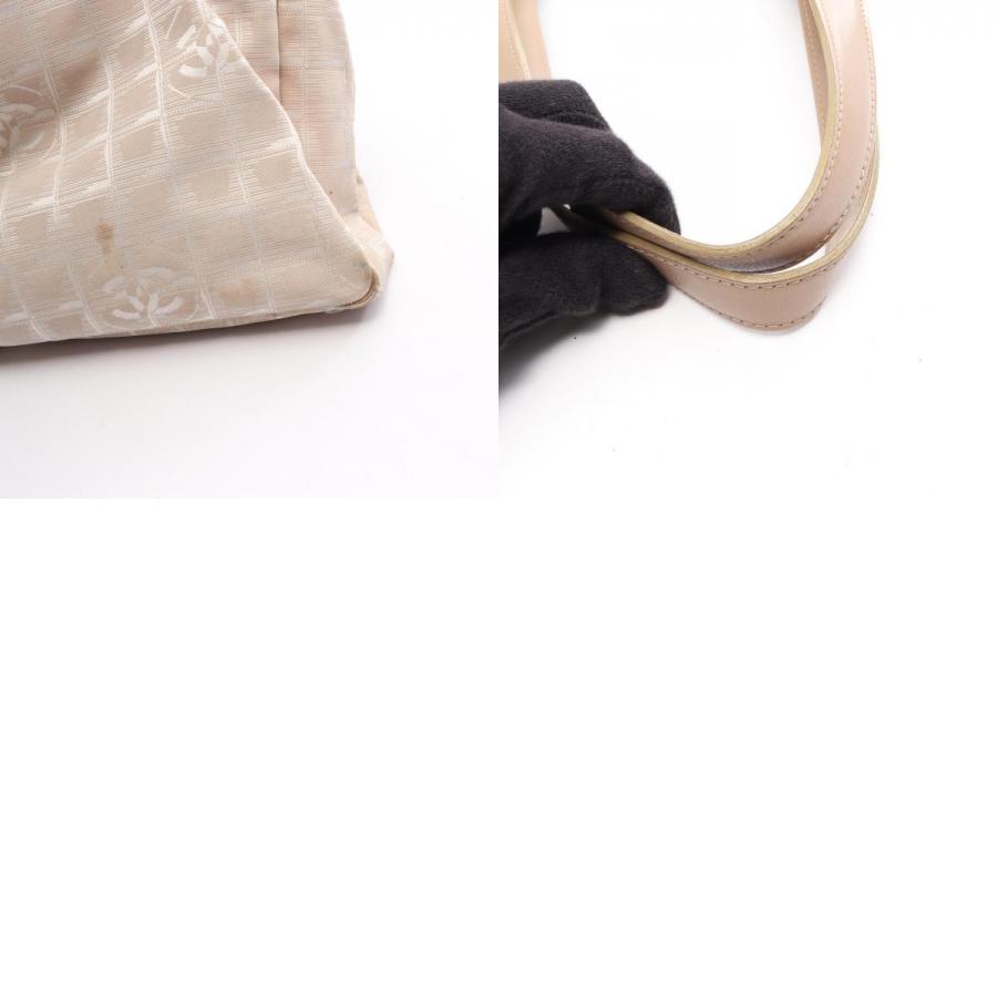 CHANEL（シャネル） ニュートラベルラインMM ブランドオフ レザー
