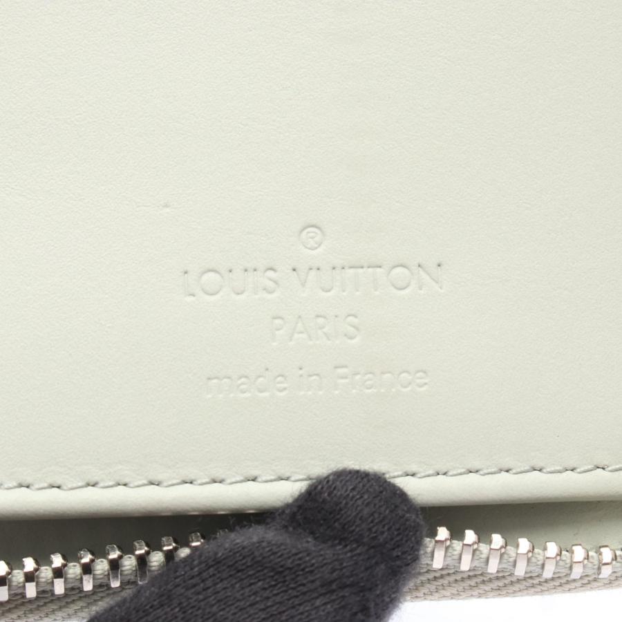 LOUIS VUITTON（ルイ・ヴィトン） ジッピーウォレット ヴェルティカル