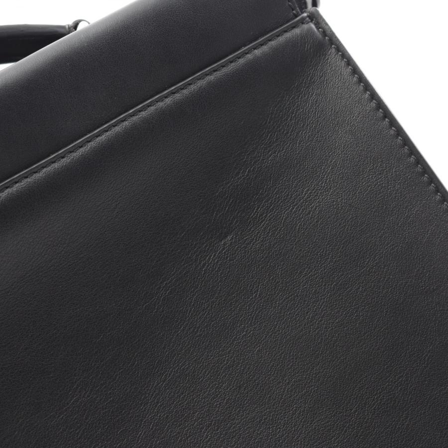 FENDI（フェンディ） ピーカブー フィット ブランドオフ レザー