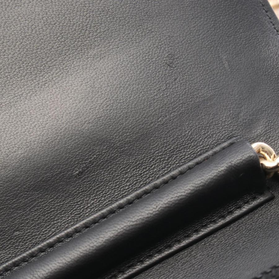 シャネル CHANEL ボーイシャネル シェブロン Vステッチ ショルダーバッグ バッグ ラムスキン（羊革） レディース ブラック系 【中古】 CHANEL（シャネル） ボーイシャネル シェブロン Vステッチ ブランド