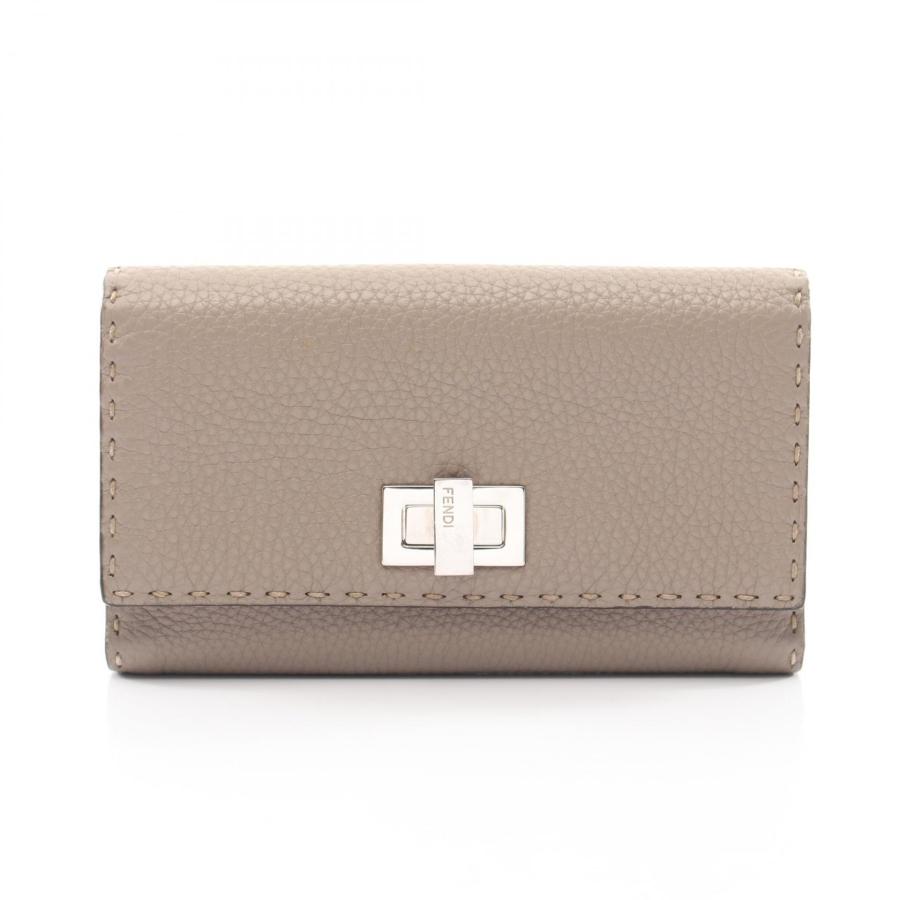 FENDI（フェンディ） ピーカブー セレリア ブランドオフ レザー 二