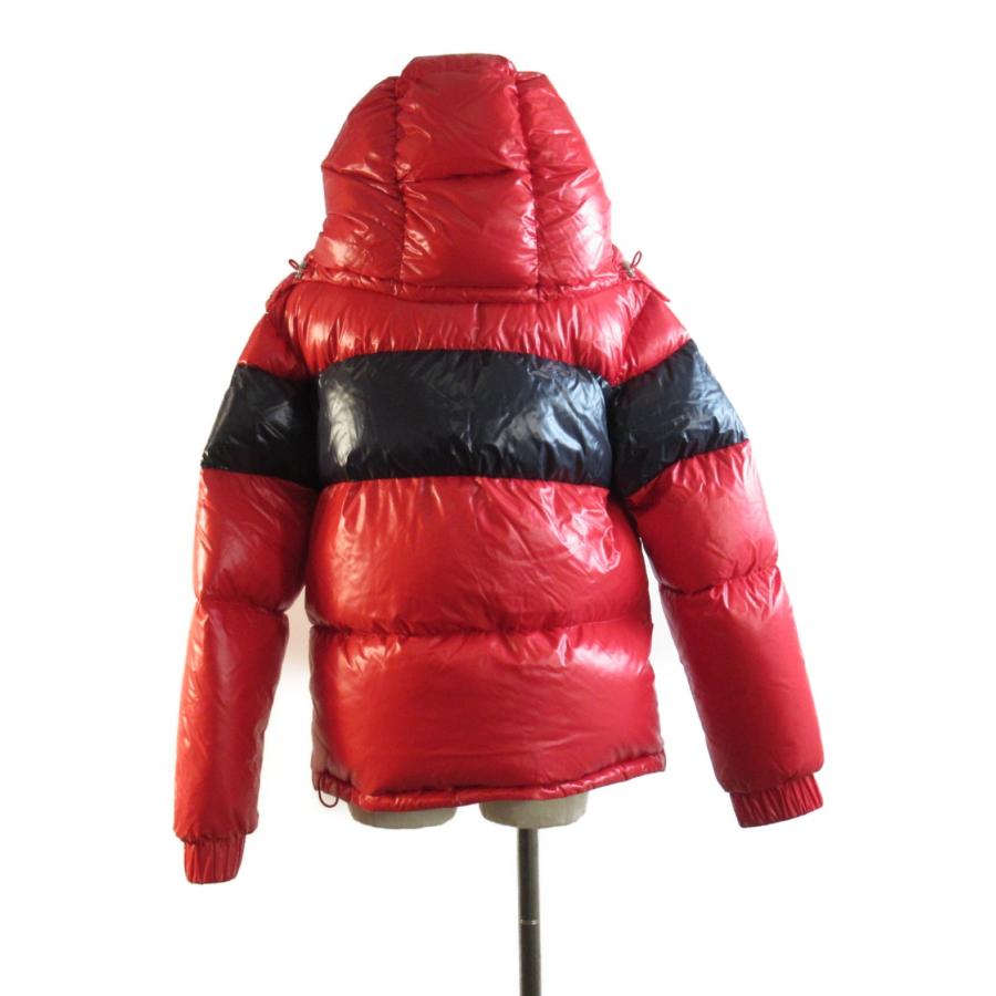MONCLER モンクレール ダウンジャケット レッド系 ナイロン 中古 MONCLER モンクレール ダウンジャケット レッド系 ナイロン 中古