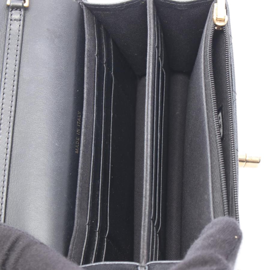 CHANEL（シャネル） マトラッセ ミニ チェーンウォレット メタリック