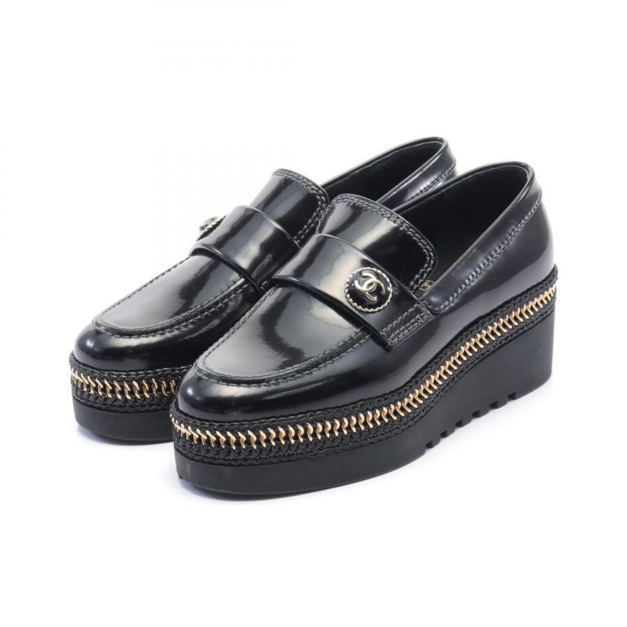 CHANEL 黒 パテントレザー ローファー