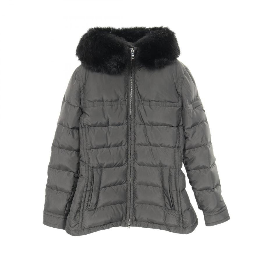 【美品】PRADA ダウンジャケット サイズ42 黒色 レディース PRADA（プラダ） ブランドオフ その他 ダウンジャケット ポリエステル