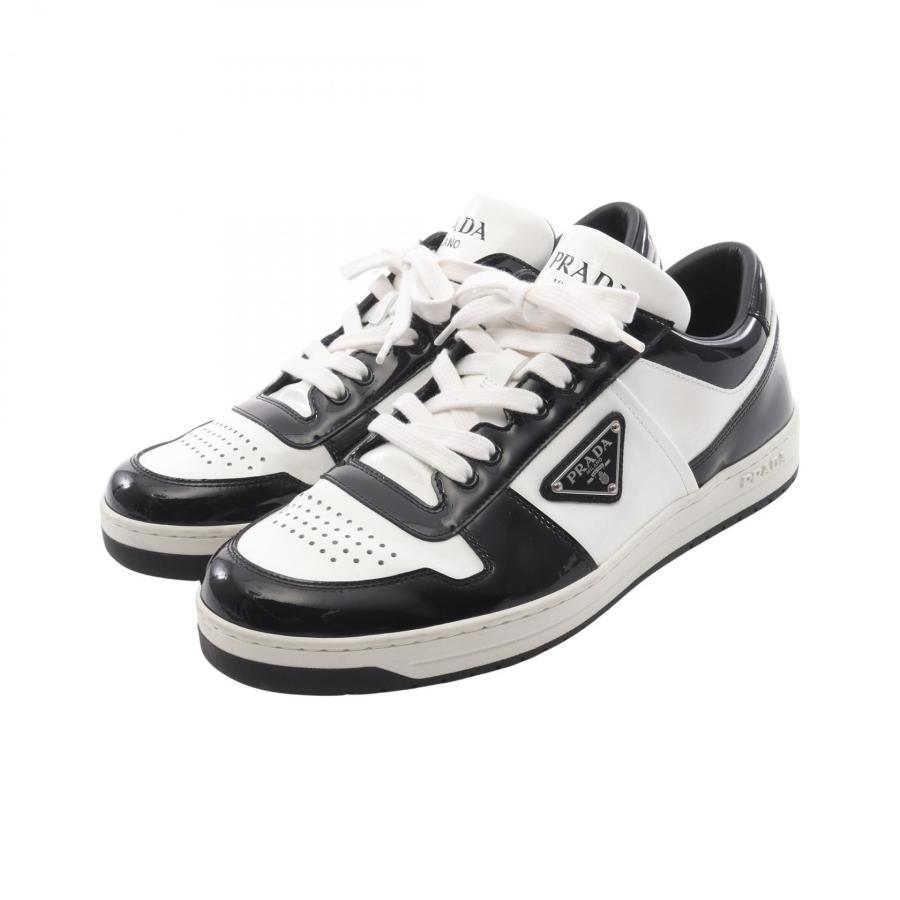 PRADA（プラダ） ダウンタウン ブランドオフ パテントレザー