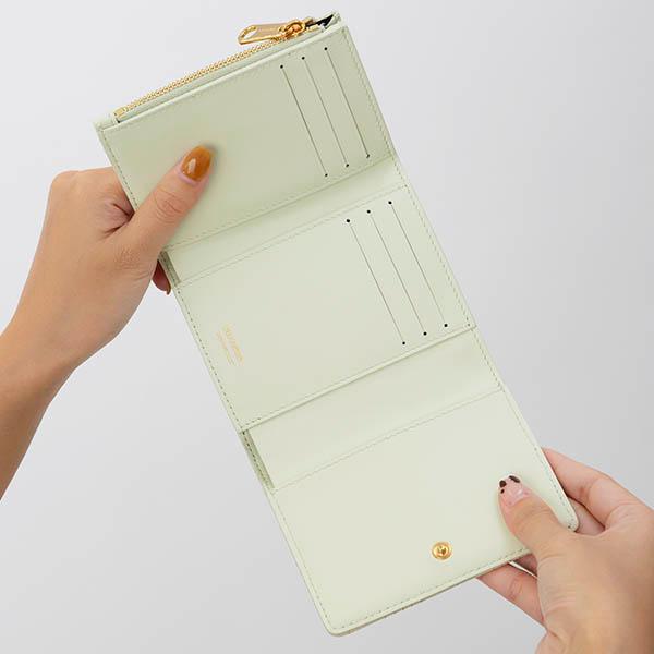 BURBERRY 《5%OFFクーポン対象》バーバリー 三つ折り財布 BURBERRY 《5%OFFクーポン対象》バーバリー 三つ折り財布