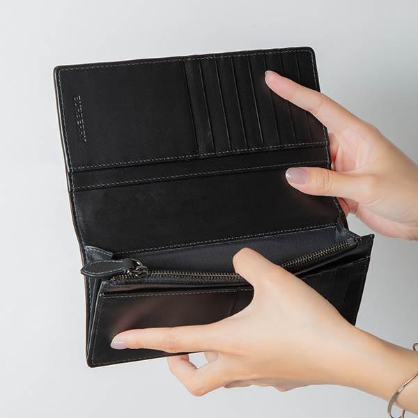 BURBERRY 《5%OFFクーポン対象》バーバリー 長財布 メンズ BURBERRY 《5%OFFクーポン対象》バーバリー 長財布 メンズ