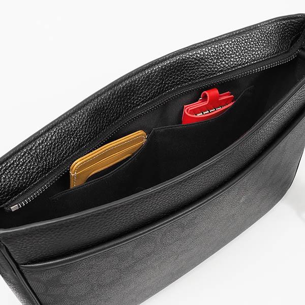 美品❣️COACH コーチショルダーバッグクロスボディメンズブランドシグネチャー柄 COACH コーチ バッグ メンズ ショルダーバッグ シグネチャー