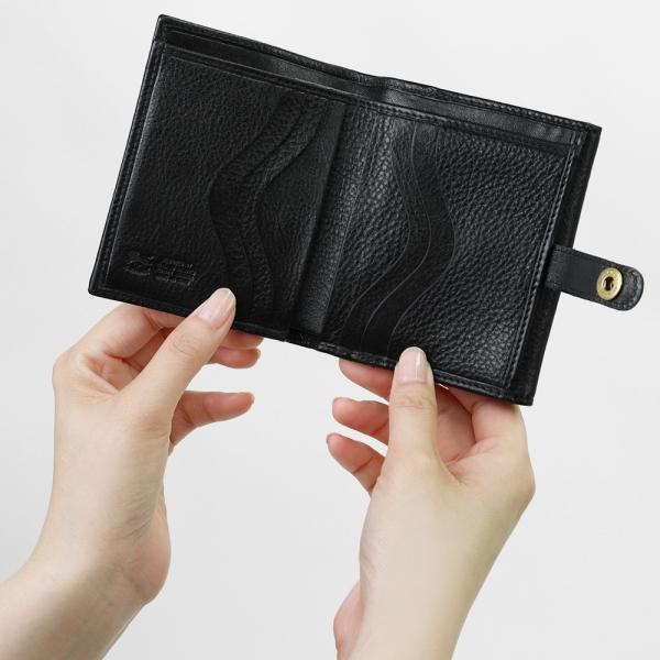 【美品！】イルビゾンテ 二つ折りミニ財布レザー 黒 シボ ILBISONTE 最終価格！】イルビゾンテ 二つ折りミニ財布レザー 黒 シボ
