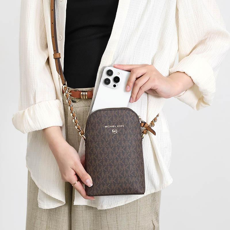 MICHAEL KORS（マイケルコース） ショルダーバッグ スマホショルダー