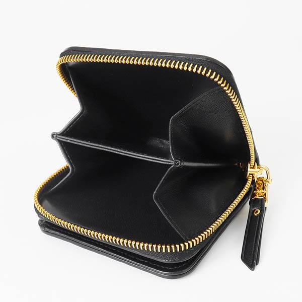 miu 《5%OFFクーポン対象》ミュウミュウ MIU 二つ折り財布 miu 《5%OFFクーポン対象》ミュウミュウ MIU 二つ折り財布