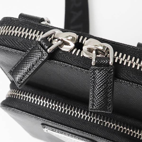 PRADA プラダ ショルダーバッグ メンズ レディース 縦型 レザー PRADA プラダ ショルダーバッグ メンズ レディース 縦型 レザー