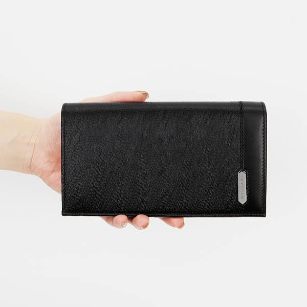 BVLGARI（ブルガリ） 長財布 BVLGARI SERPENTI セルペンティ ブラック