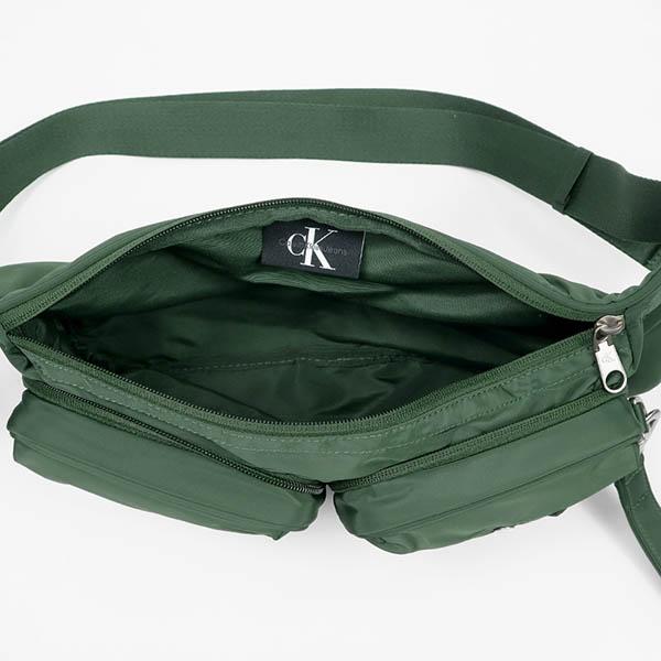 Calvin Klein（カルバン・クライン） ボディバッグ 折りたたみ 