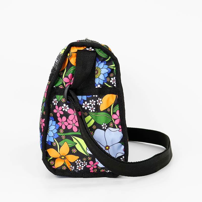 LeSportsac（レスポートサック） ショルダーバッグ LeSportsac DELUXE
