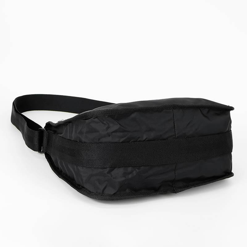 LeSportsac（レスポートサック） ショルダーバッグ LeSportsac CLASSIC