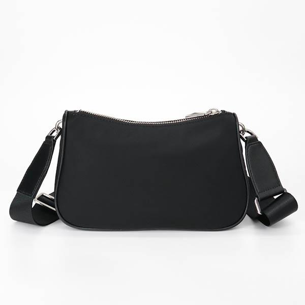 国内即送 MichaelKors ナイロンミディアムショルダー 32R3SJ6C8C