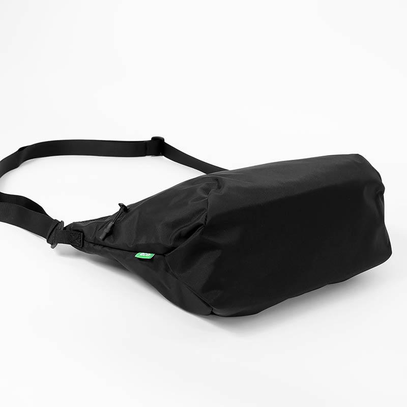 ザ・ノースフェイス ショルダーバッグ THE NORTH FACE スポーツクロスバッグ ブラック NN2PR22A BLK□の画像
