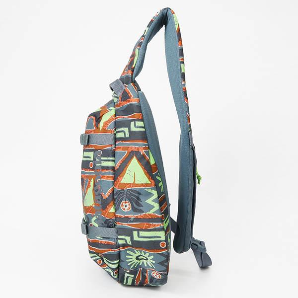 patagonia パタゴニア ボディバッグ Patagonia Atom Sling patagonia パタゴニア ボディバッグ Patagonia Atom Sling