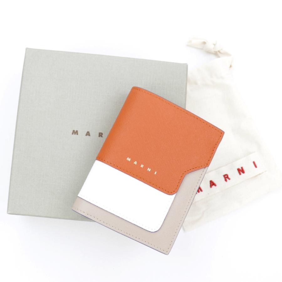 【未使用級/極美品】MARNI マルニ 二つ折り財布 エクリュ　ベージュ MARNI マルニ 財布 レディース 二つ折り財布 BI-FOLD WALLET