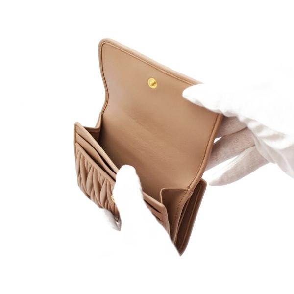 miu miu（ミュウミュウ） miu miu財布 マテラッセ Wホック二つ折り財布 