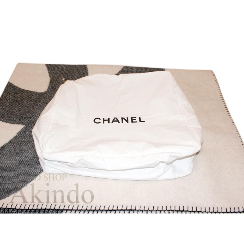 CHANEL 【未使用】シャネル ブランケット リバーシブル ココ CHANEL 【未使用】シャネル ブランケット リバーシブル ココ