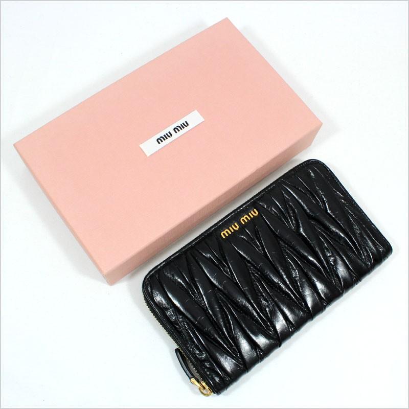 miu miu（ミュウミュウ） ラウンドファスナー長財布[小銭入れ付き
